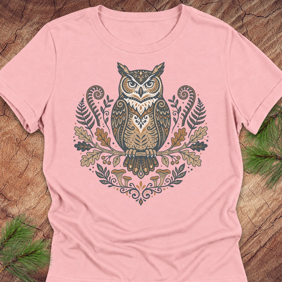 Great Horned Owl of the Woods Women's Relaxed Tee
