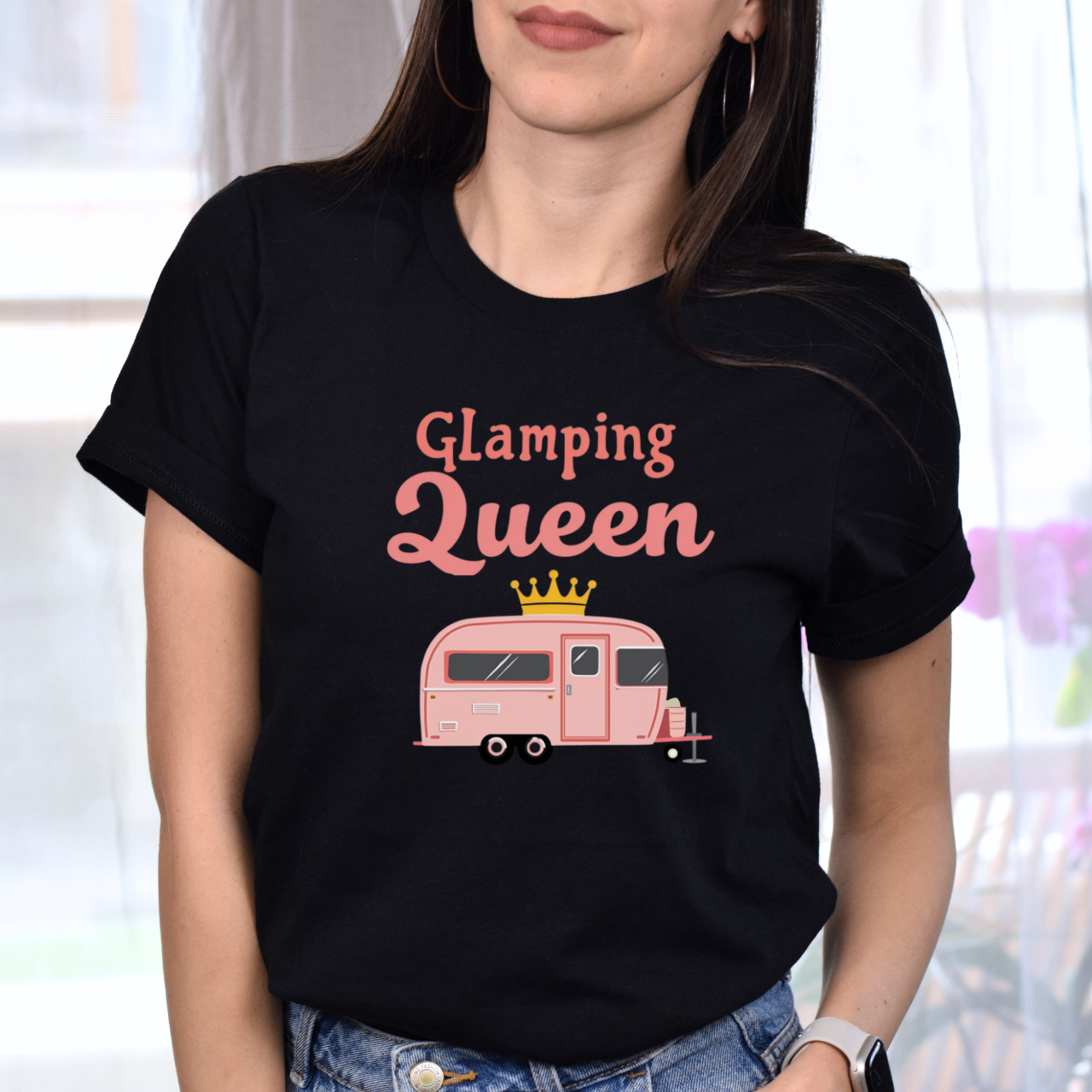 Glamping Queen Tee