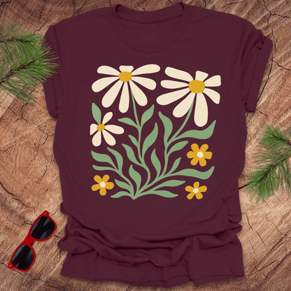 Big Daisies Tee - Wandering Owl Adventure Gear