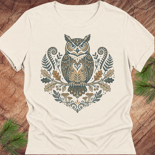 Great Horned Owl of the Woods Women's Relaxed Tee