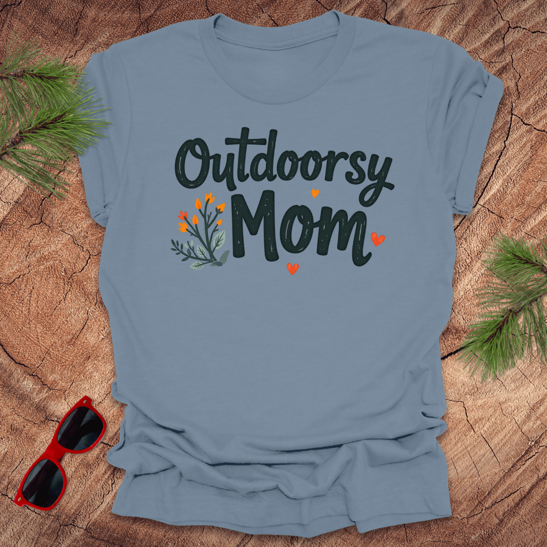 Outdoorsy Mom Tee - Wandering Owl Adventure Gear