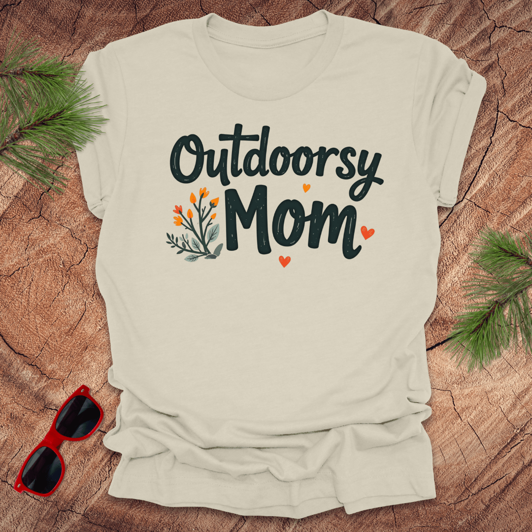 Outdoorsy Mom Tee - Wandering Owl Adventure Gear